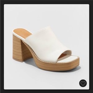 Gabby Platform Heels, size 6